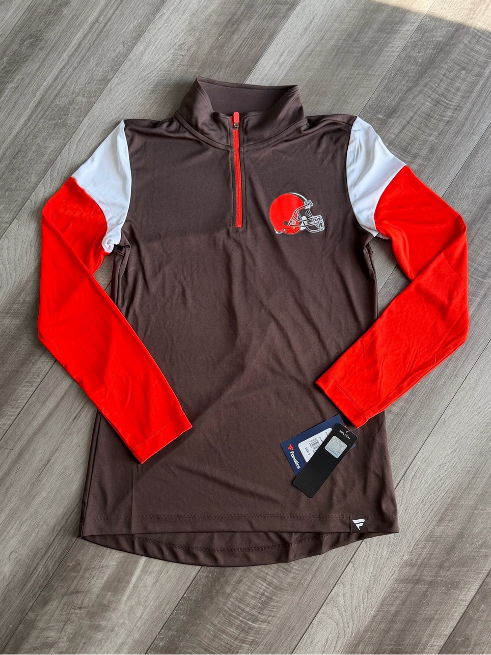Womenās Fanactics Cleveland Browns NWT Color Block Quarter-Zip Jacket Size S